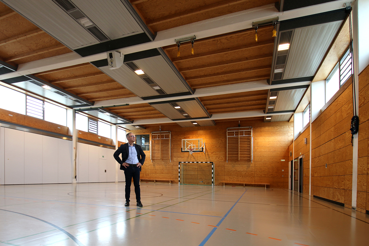 Michael Seiß in der Turn- und Festhalle.